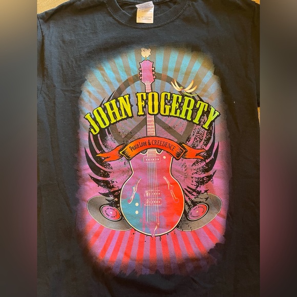 John Fogerty t-shirt. “Peace, Love and Creedence”. - Picture 4 of 10